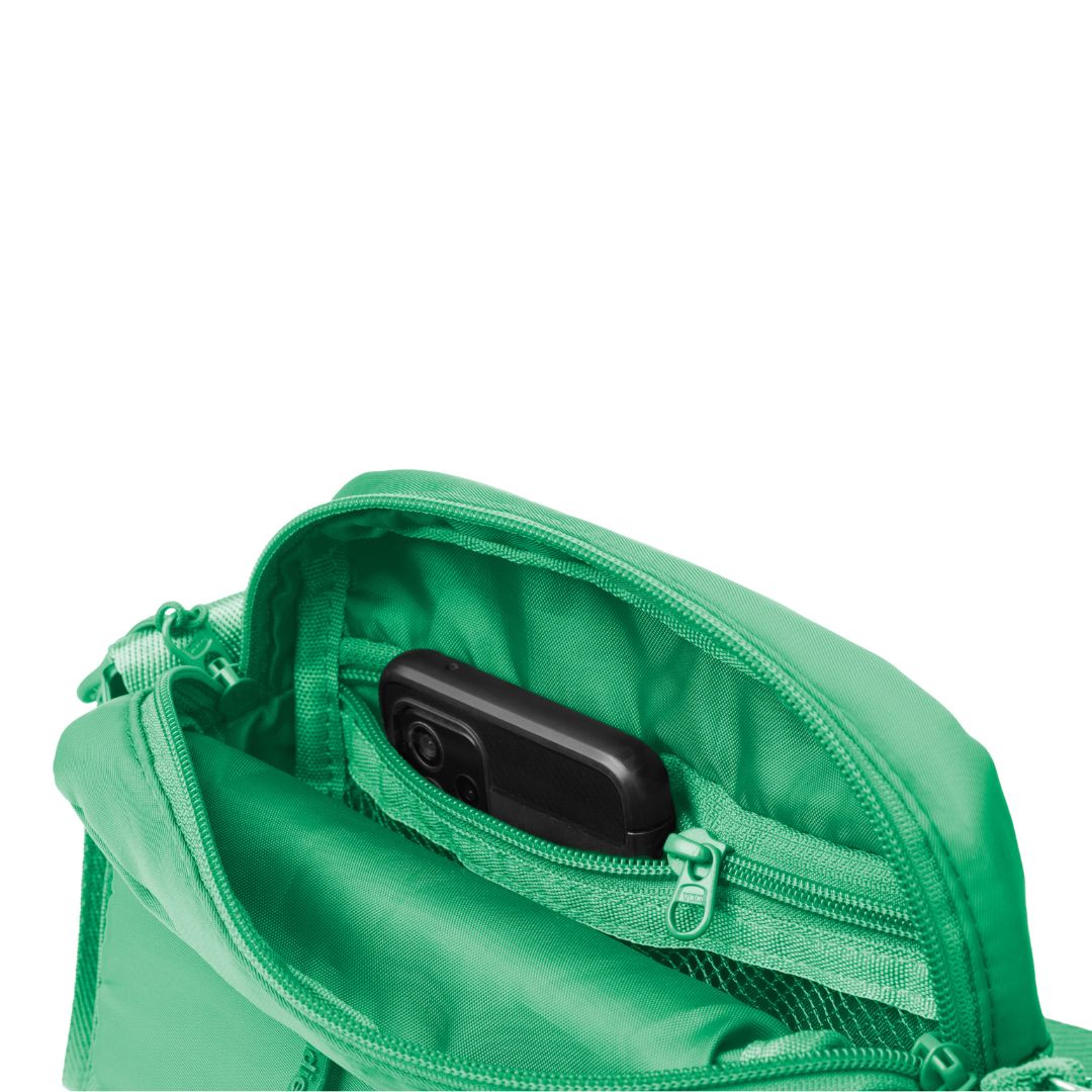 Grass green